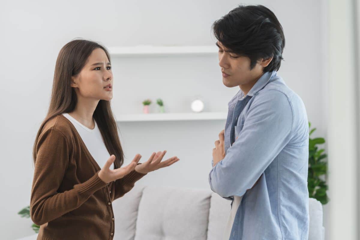 A young Asian couple is arguing.